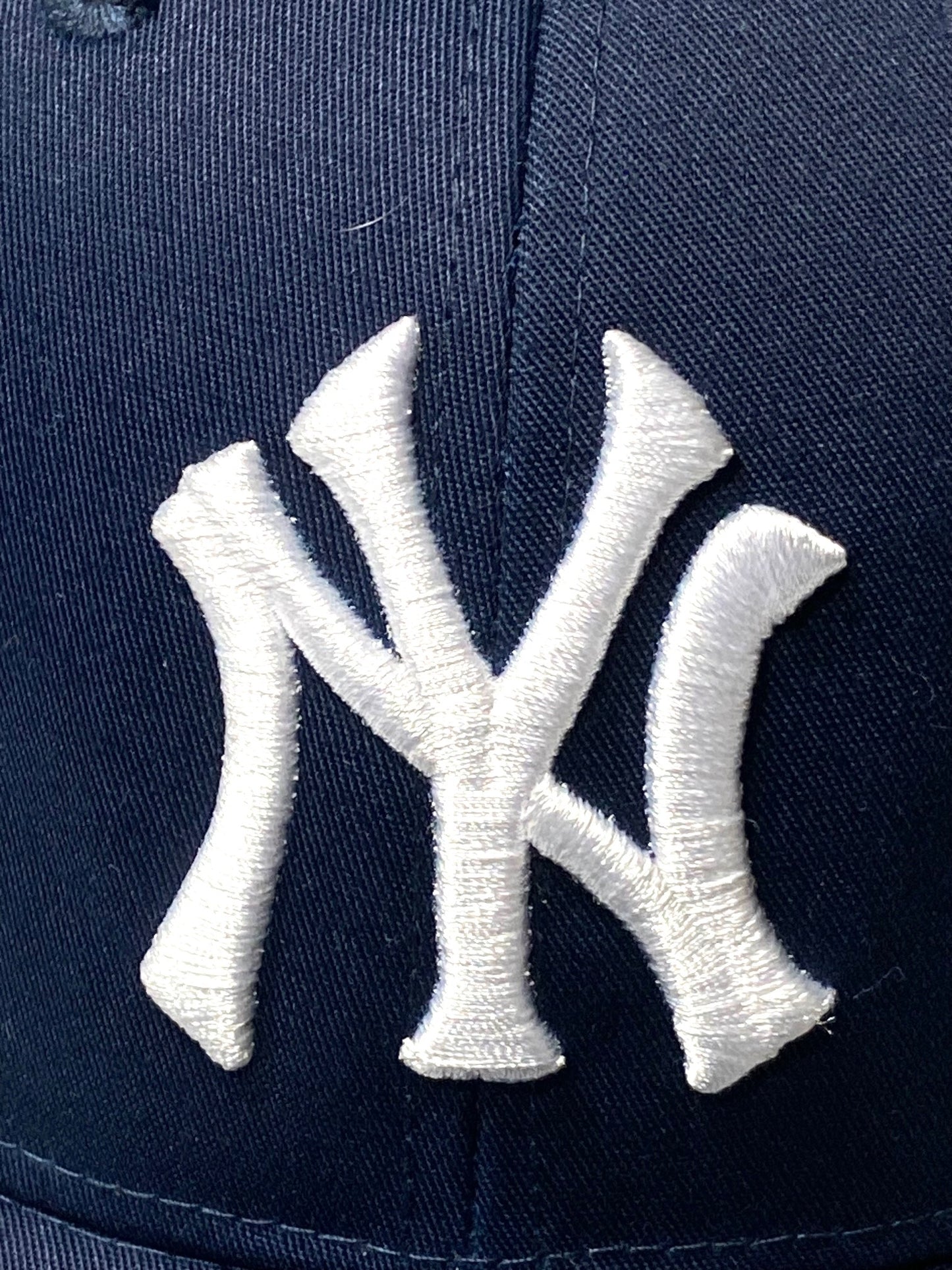 New York Yankees 2017 MLB M-300 Adult Home Replica Cap