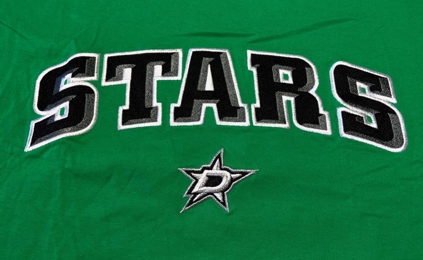 Dallas Stars NHL Adult Large Embroidered Green NOS T-Shirt