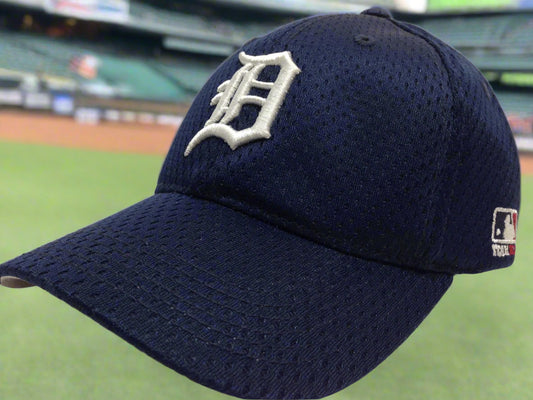 Detroit Tigers MLB Team Color Stretch Mesh NOS Youth Cap