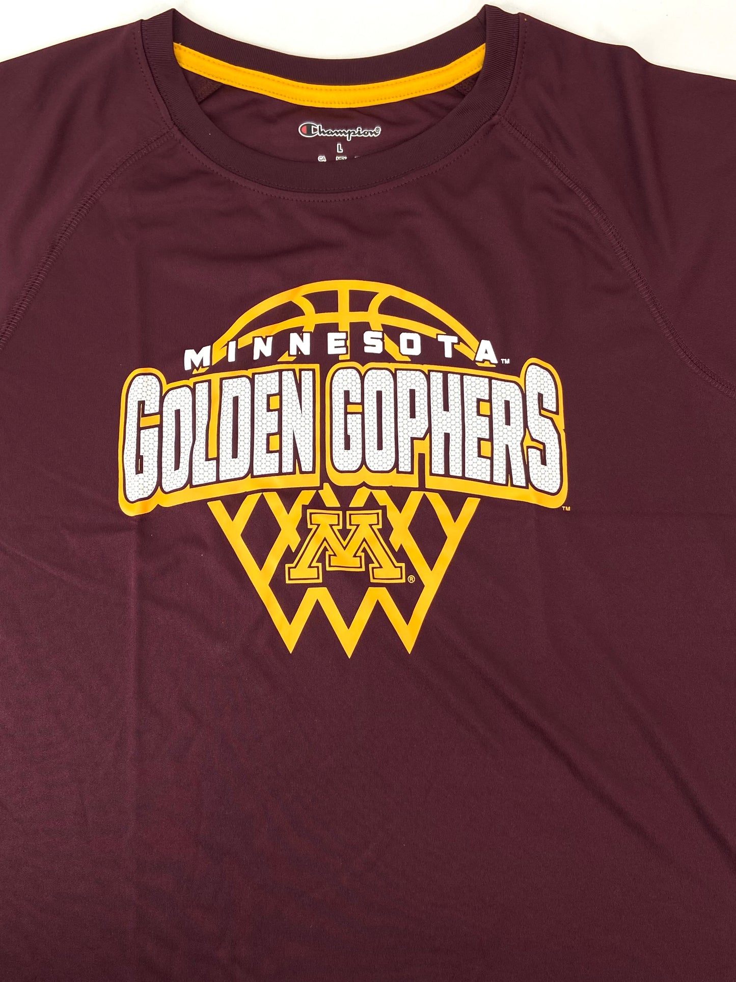 Minnesota Golden Gophers 2017 NCAA Team Color NOS Youth Lg. (12-14) T-Shirt
